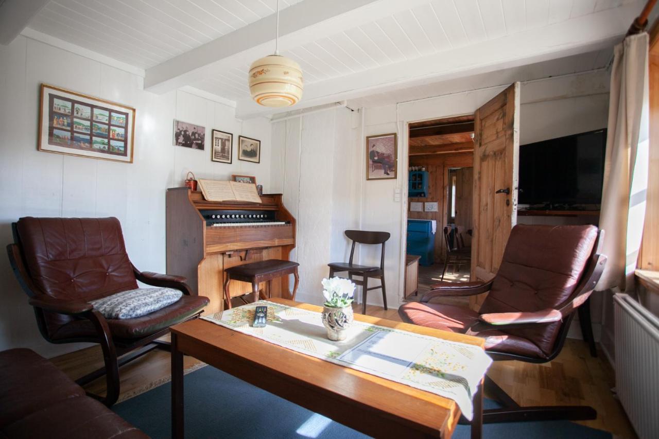 The Real Faroese Experience Villa Skalavik Buitenkant foto