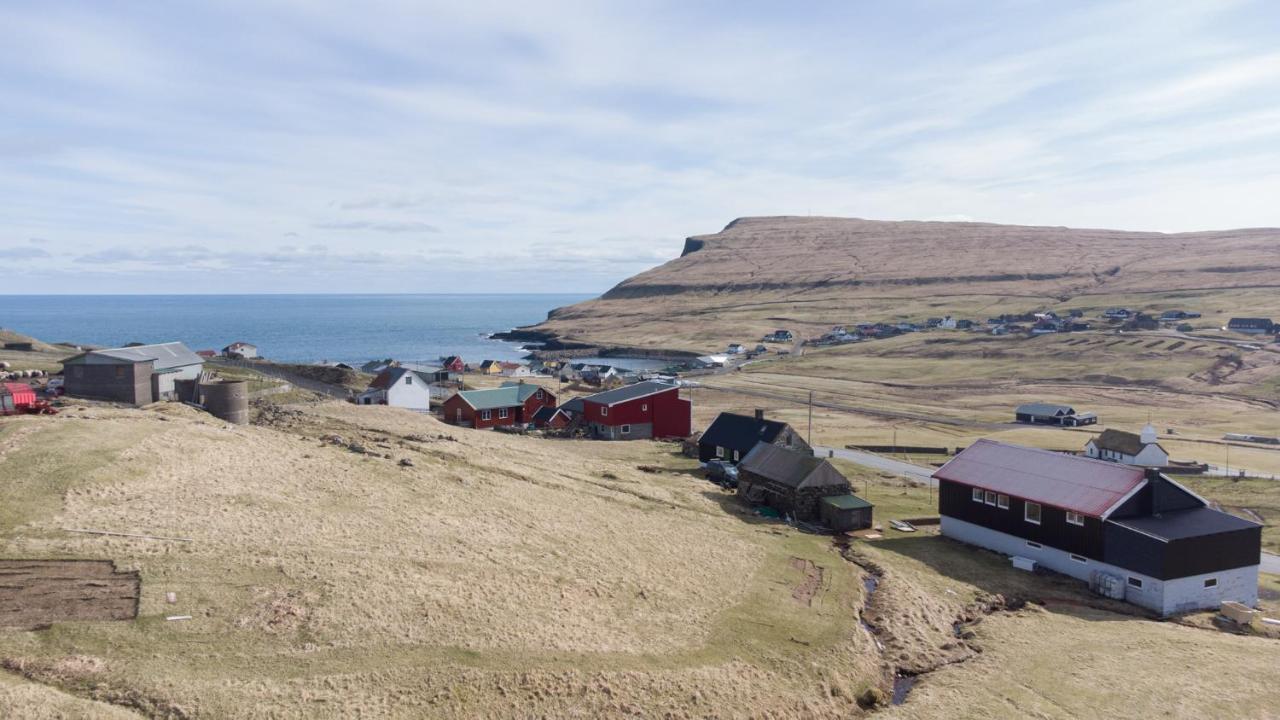 The Real Faroese Experience Villa Skalavik Buitenkant foto